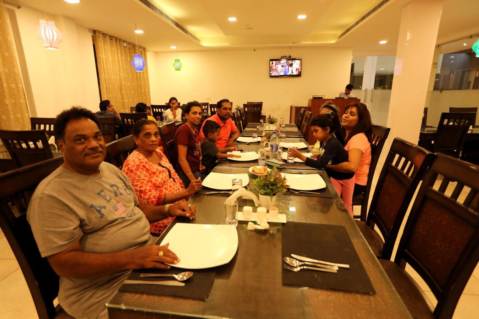 Hotel Queens Inn Velankanni Esterno foto
