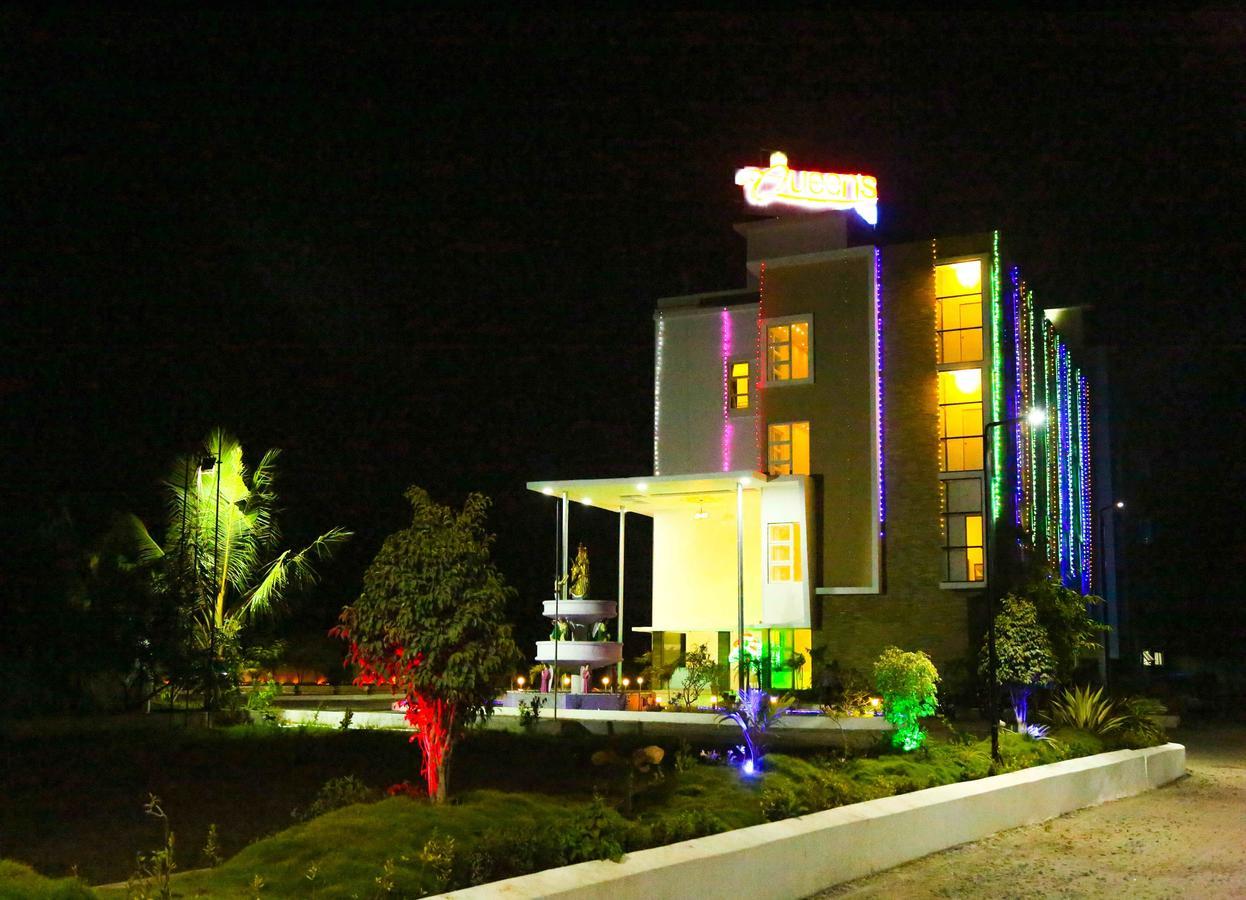 Hotel Queens Inn Velankanni Esterno foto