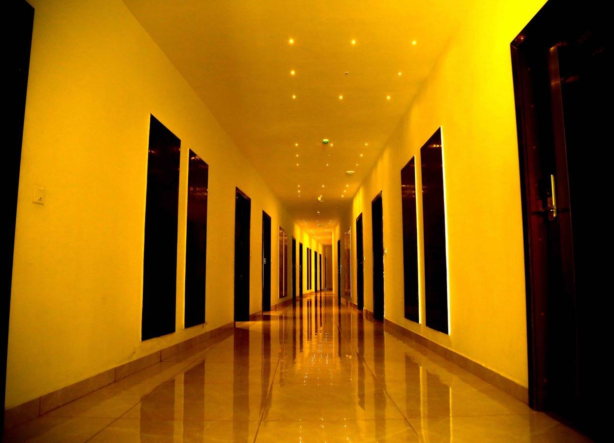 Hotel Queens Inn Velankanni Esterno foto